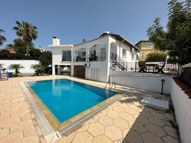 Kyrenia Edremit 3+1 Villa zu vermieten / mit privatem Pool