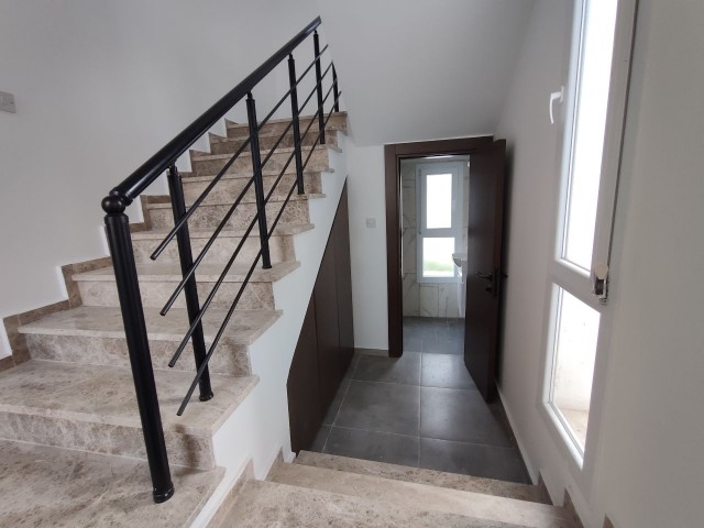 Satlık 3+1 Panaromik Manzaralı Villa (36 Ayda %50 Faizsiz Taksit) Karaoğlanoğlu, Girne, Kuzey Kıbrıs