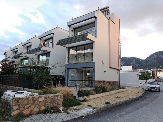 SATILIK 3+1TRIPLEX VİLLA DAİRE FİYATINA