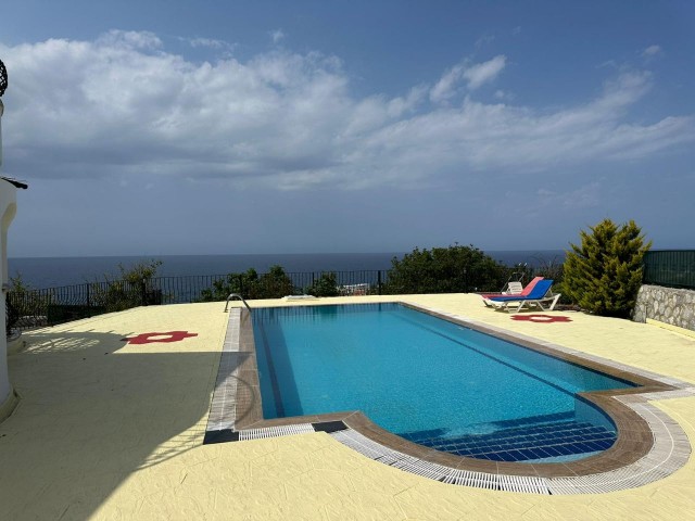 4+1 VILLA FOR RENT IN GIRNE ESENTEPE