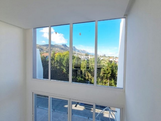 3+1 LOFT-WOHNUNG ZUM VERKAUF IN GIRNE DOĞANKÖY