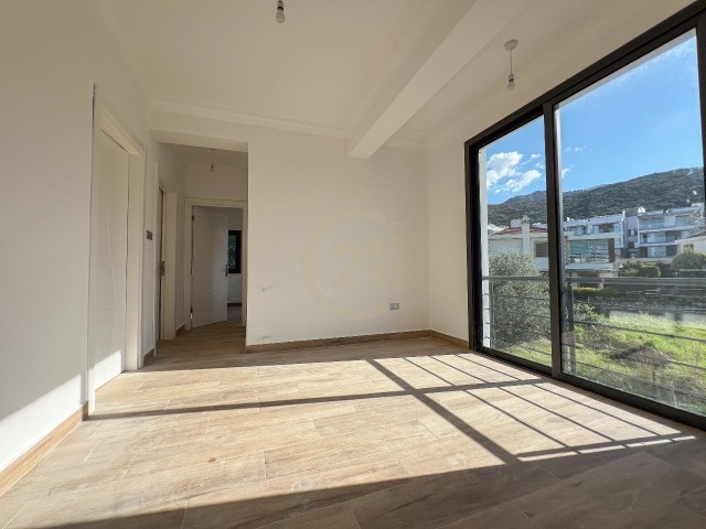 4+1 Luxusvilla zu verkaufen, Alsancak, Kyrenia. NUR OFFIZIELL