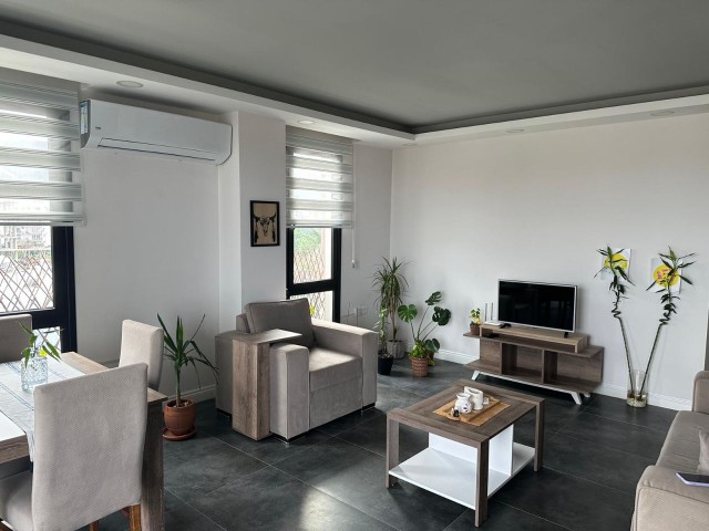 Modern 2 Bedroom Apartment in Kyrenia City Centre 