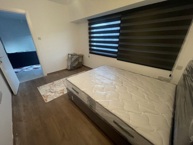 GİRNE ÇARŞI MERKEZ BÖLGESİNDE  SATILIK 1+1 DAİRE