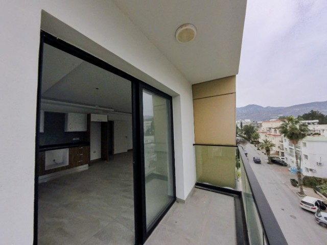 2+1 FLAT FOR SALE Upper Kyrenia