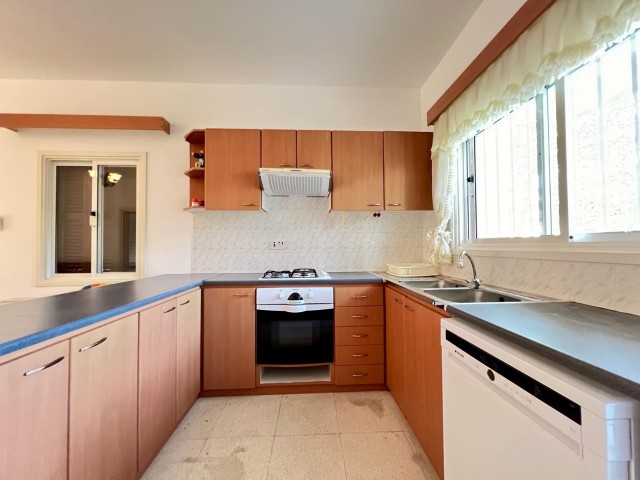 3+1 spacious apartment for rent with private garden, Catalkoy, Kyrenia