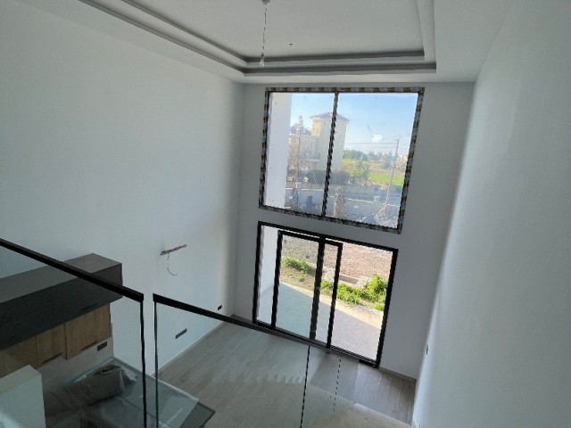 READY 2+1 Loft Flat 100 متر از دریا در پروژه جدید Olivia Court