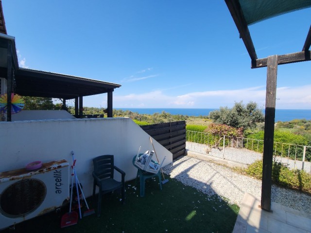 2+1 Wohnung zum Verkauf mit Meer- und Naturblick auf einem Grundstück mit Pool in Esentepe