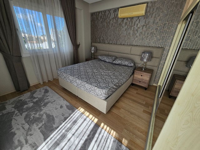 ZU VERKAUFEN PENTHOUSE 4+1 KYRENIA CENTER