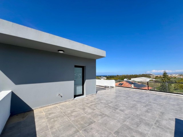 Satılık 4+1 lux ozel havuzlu villa. Catalkoy, Girne