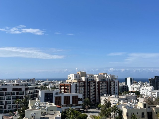 3+1 Wohnung mit Meerblick im Zentrum von Kyrenia