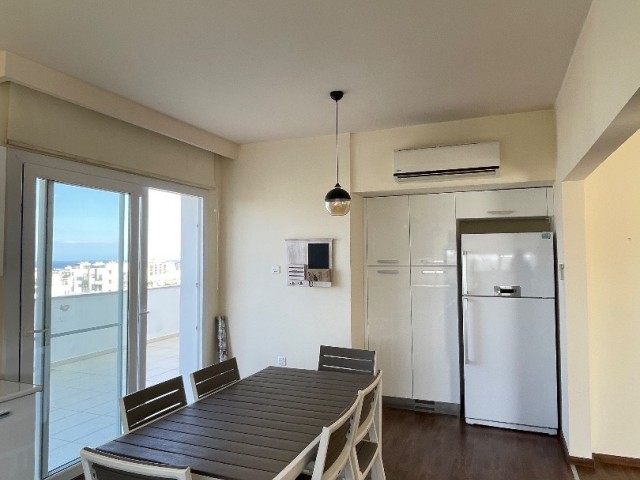 Girne merkezde deniz manzaralı 3+1 daire