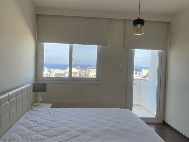 3+1 Wohnung mit Meerblick im Zentrum von Kyrenia