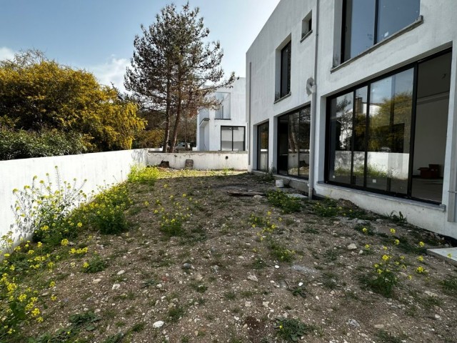 Luxuriöse 4+1-Villa zum Verkauf in der Region Çatalköy