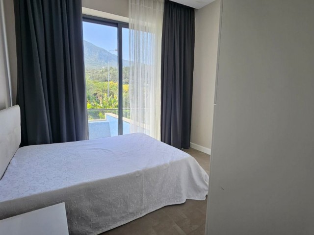 4+1 Penthouse zum Verkauf in Kyrenia Bellapais