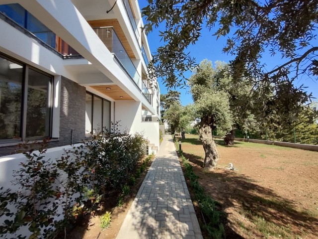 2+1 hochwertige Erdgeschosswohnung zu verkaufen 16 Monate Teksıt - Alsancak, Kyrenia, Nordzypern