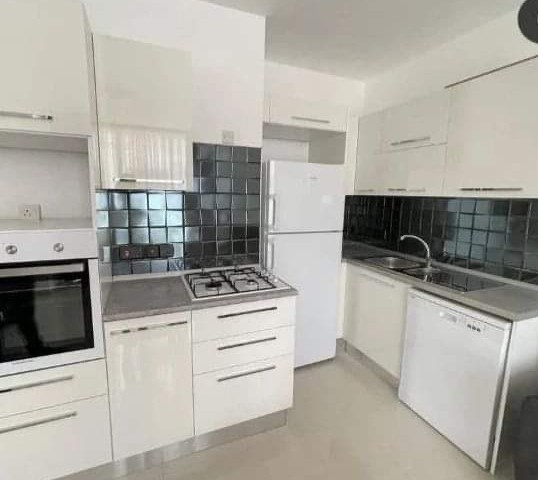 2 bedroom apartment for rent, Kyrenia, City center