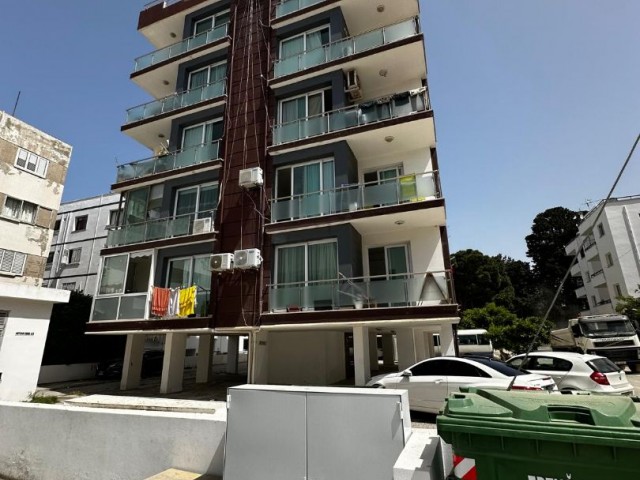 2+1 flat for sale in Kyrenia Center