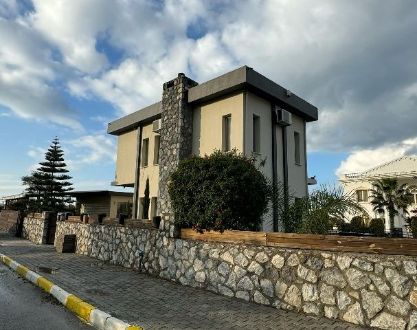 Bellapais bölgesinde kiralık villa(Ödeme şartları açıklamada!)