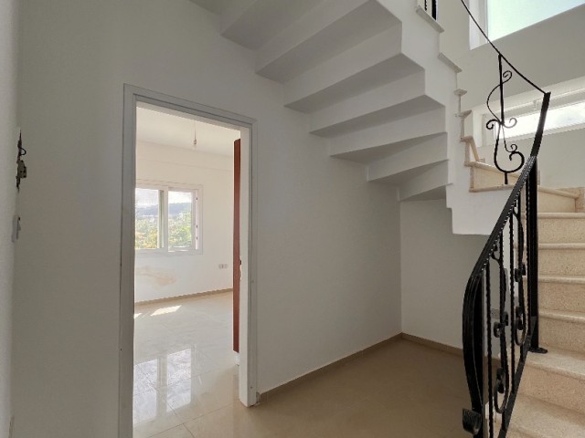 3+1 SEA SIDE Villa for sale in Esentepe 