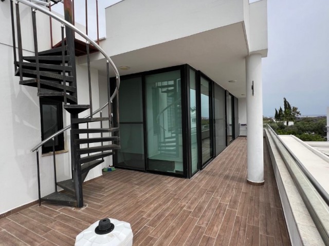 Satılık 3+1 özel havuzlu villa, Ozanköy Girne