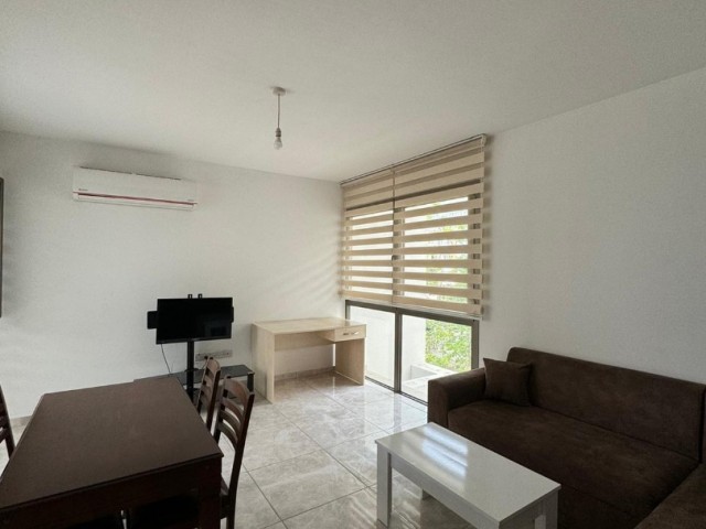 2+1 flat for rent in Kyrenia center