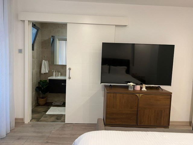 Flat To Rent in Yukarı Girne, Kyrenia