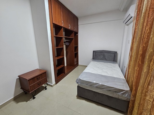 3+1 Wohnung zur Miete im Kyrenia Center, Region Kashgar