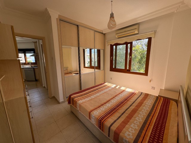 Penthouse-Wohnung mit 2 Schlafzimmern zu vermieten im Stadtzentrum von Kyrenia