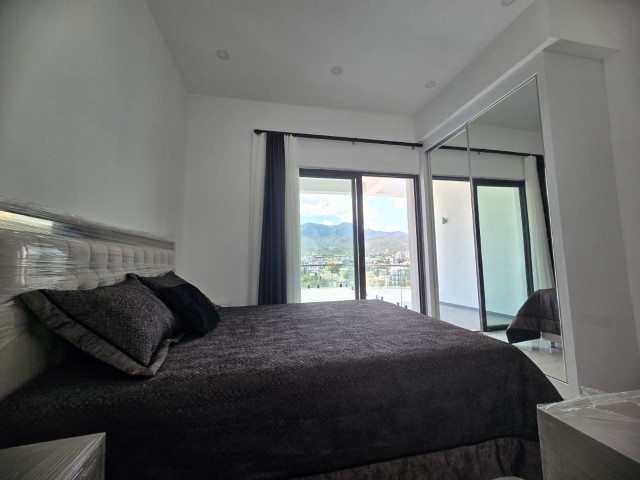 3+1 Wohnung zur Miete in Kyrenia's Prestige-Komplex