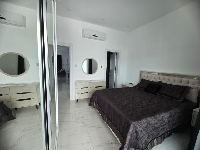 3+1 Wohnung zur Miete in Kyrenia's Prestige-Komplex