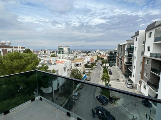 Newly furnished PENTHOUSE (3+1) in the center of Kyrenia