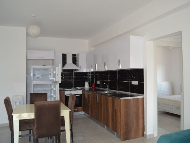 GAZİMAĞUSA ÇANAKKALE MAHALLESİNDE KİRALIK 2+1 DAİRE