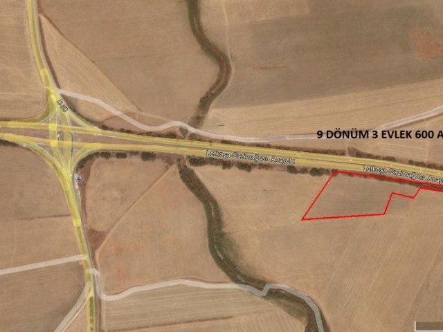 9.5 ACRES OF LAND FOR SALE ON THE FAMAGUSTA-NICOSIA HIGHWAY ** 