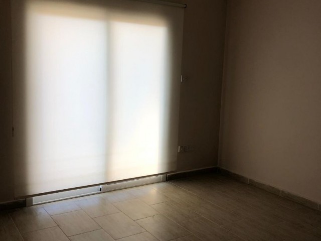 GAZİMAĞUSA SAKARYA' DA SATILIK 3+1 DAİRE