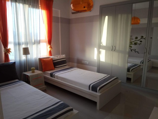 İSKELE LONGBEACH' DE SATILIK 2+1 DAİRE