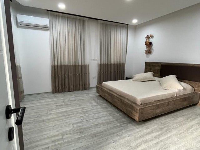 3+1 TRIPLEX VILLA FOR RENT IN İSKELE BAHÇELER