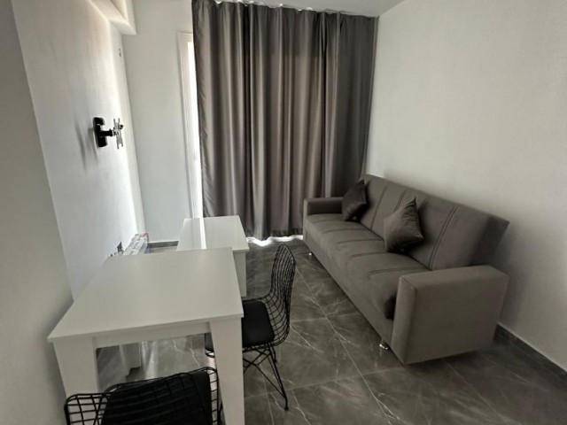 GAZİMAĞUSA ÇANAKKALE MAHALLESİNDE KİRALIK 2+1 DAİRE