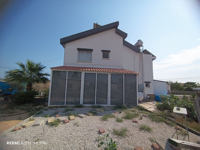 FREISTEHENDE 3+1 VILLA ZUM VERKAUF IN FAMAGUSTA TUZLA