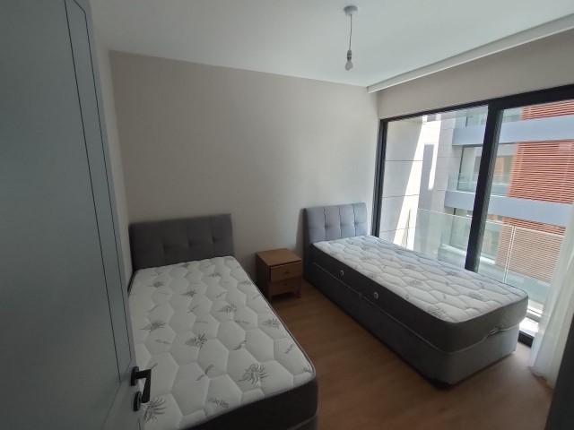 GAZİMAĞUSA PALMBEACH BÖLGESİNDE  KİRALIK 2+1 DAİRE