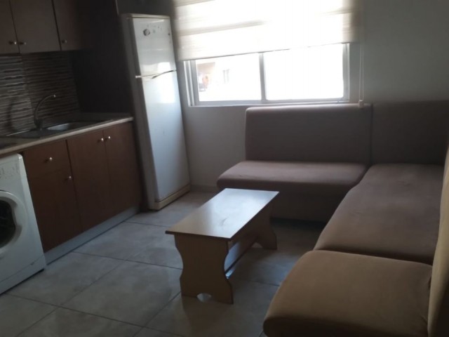 GAZİMAĞUSA KALİLAND MAHALLESİNDE EŞYALI SATILIK 1+1 DAİRE