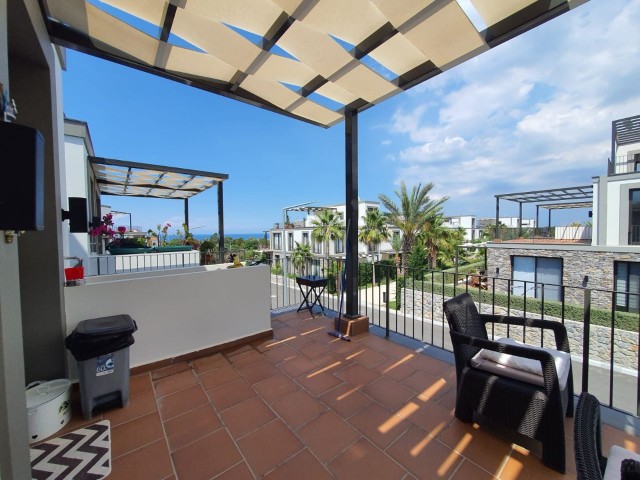 Alsancak flat for rent 3+1 penthouse Natura Site private terrace Nature, sea and pool view