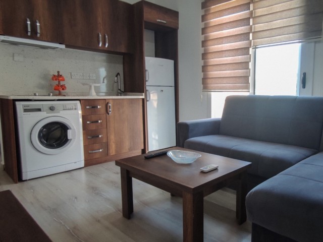 1+1 FLAT FOR RENT IN MAGUSA CENTER, WATER, INTERNET AND CLEANING INCLUDED IN THE PRICE