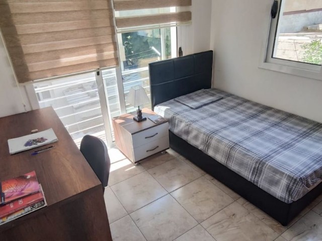 1+1 FLAT FOR RENT IN MAGUSA CENTER, WATER, INTERNET AND CLEANING INCLUDED IN THE PRICE