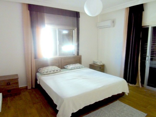 Rent room for 3 peorson in Girne 