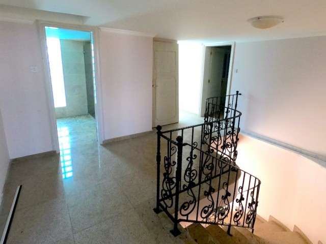 Villa For Sale in Çatalköy, Kyrenia