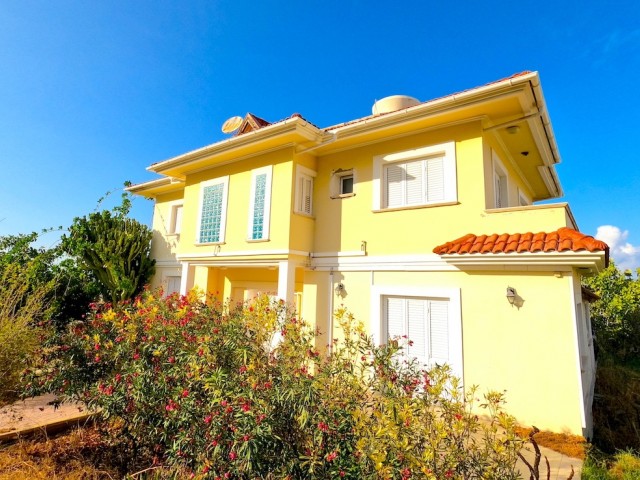 Villa For Sale in Çatalköy, Kyrenia