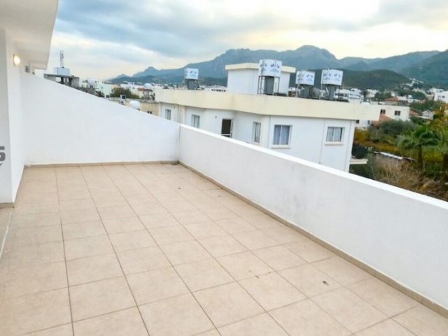 SA-335 Neue Maisonette-Penthouse-Wohnung in Alsancak