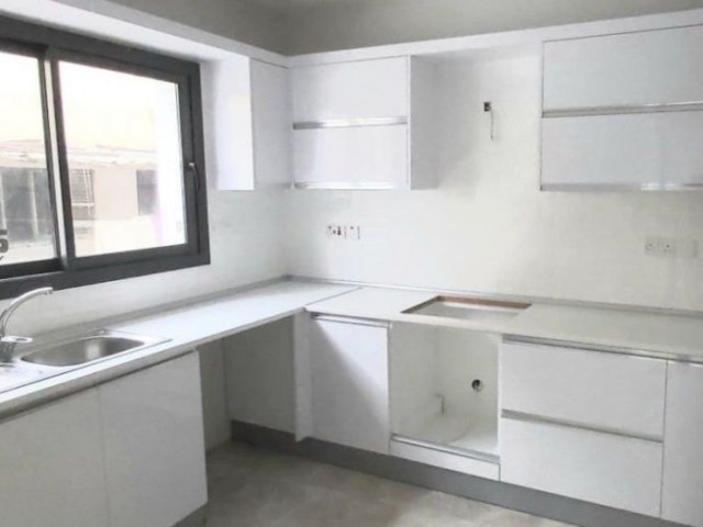 SA-330 Spacious apartment in Famagusta