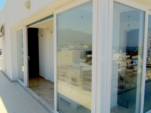 SA-142 Penthouse 1 1 im Zentrum von Kyrenia